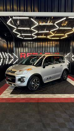CITROËN AIRCROSS 1.6 SHINE 16V FLEX 4P AUTOMÁTICO CITROËN AIRCROSS 1.6 SHINE 16V FLEX 4P AUTOMÁTICO